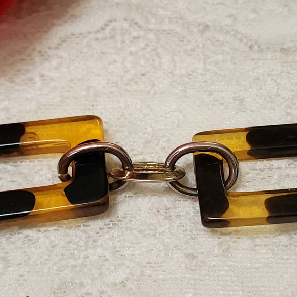2 Vintage Tortoise Shell Pattern Plastic Bracelets - Picture 10 of 13